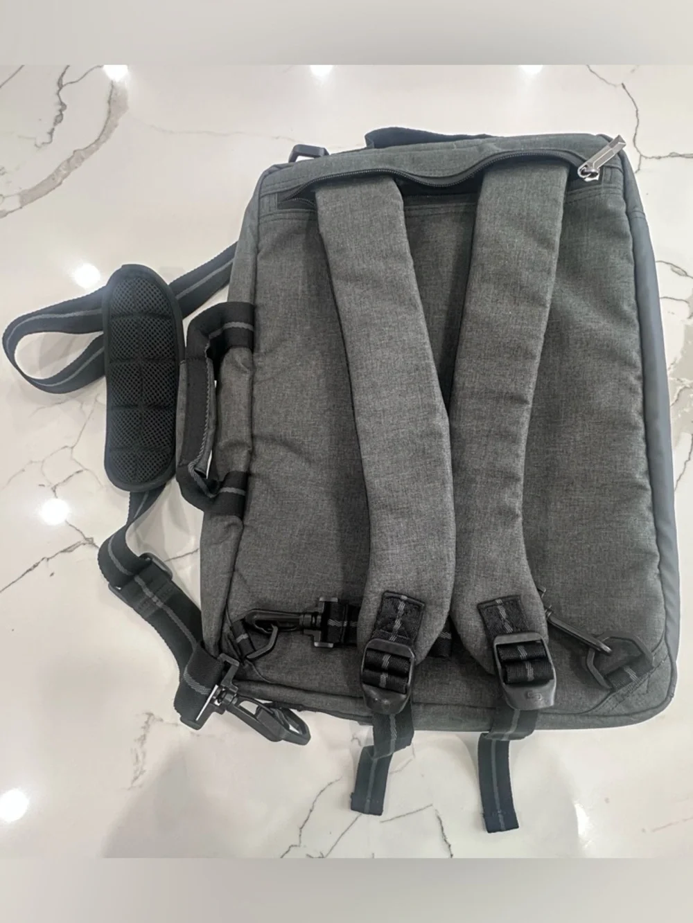 Solo New York Duane Hybrid Briefcase Backpack - Gray Holds 15.6” Laptop